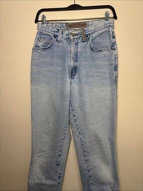 Vintage Levi's 900 Series Jeans